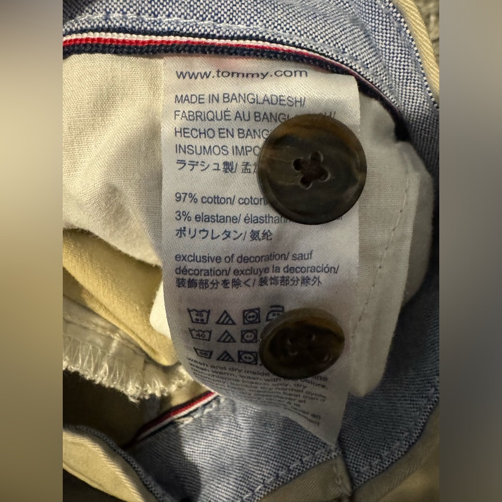 Tommy Hilfiger men’s pants khaki 38/30 custom fit - Picture 3 of 4